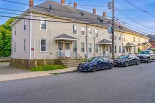 34-44 Cedar, Waltham, MA 02453 - Photo 4