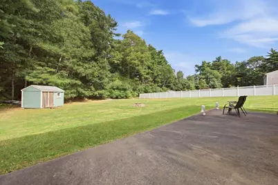 307 Elm St, Kingston, MA 02364 - Photo 24