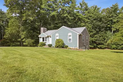 307 Elm St, Kingston, MA 02364 - Photo 2