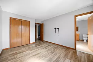 220 Beekman Dr, Agawam, MA 01001 - Photo 16