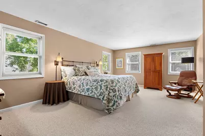 10 Trevor Ln, Worcester, MA 01605 - Photo 22