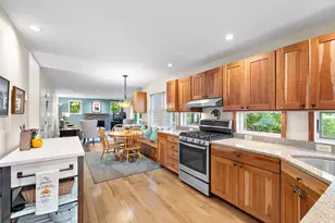 10 Trevor Ln, Worcester, MA 01605 - Photo 8