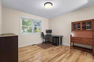 10 Trevor Ln, Worcester, MA 01605 - Photo 6