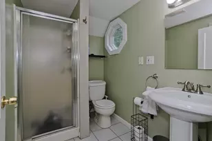 122 Hartford Terrace, Springfield, MA 01118 - Photo 22