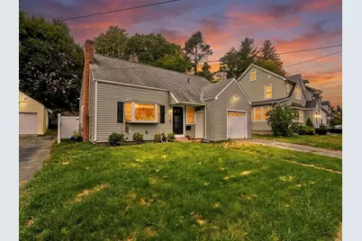 122 Hartford Ter, Springfield, MA 01118 - Photo 2