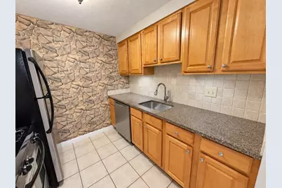 56 Townsend St #D27, Abington, MA 02351 - Photo 6