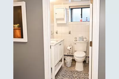 64 Sprague St, Revere, MA 02151 - Photo 26
