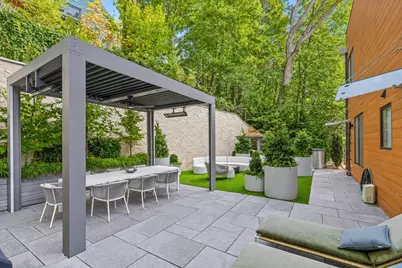 291 Tappan St #291, Brookline, MA 02445 - Photo 32