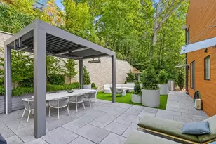 291 Tappan St, Brookline, MA 02445 - Photo 32