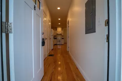 6-8 Claflin St #8A, Framingham, MA 01702 - Photo 2