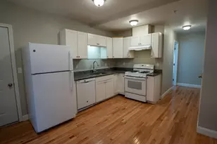 68 Claflin St, Framingham, MA 01702 - Photo 4