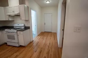 68 Claflin St, Framingham, MA 01702 - Photo 12