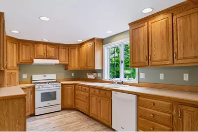 28 Forrester St #28, Newburyport, MA 01950 - Photo 6