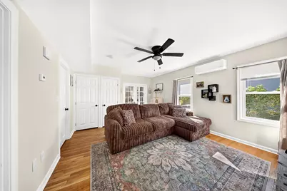 16 Murray St, Fall River, MA 02720 - Photo 8