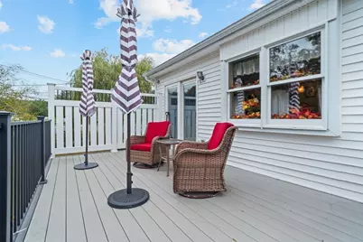 8 Oriole Dr, Agawam, MA 01030 - Photo 36