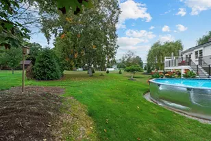 8 Oriole Dr, Agawam, MA 01030 - Photo 38