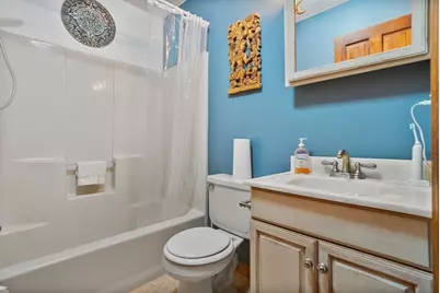 8 Oriole Dr, Agawam, MA 01030 - Photo 14