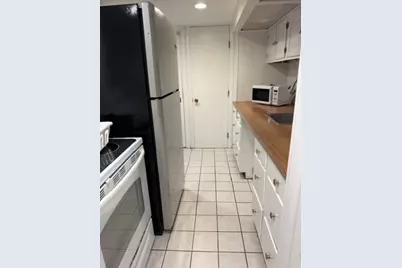 18 Harwood Rd #2, Natick, MA 01760 - Photo 2