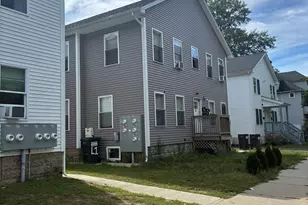 97 Alderman St, Springfield, MA 01118 - Photo 10