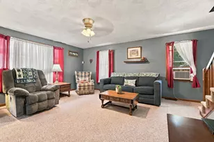 69 Randolph Ave, Attleboro, MA 02703 - Photo 10
