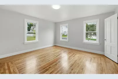 13-15 Maple St, Northbridge, MA 01588 - Photo 26