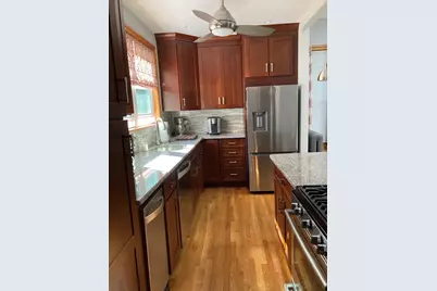 621 East Fourth Street, Boston, MA 02127 - Photo 20