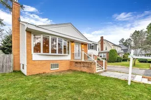 387 Lawrence Rd, Medford, MA 02155 - Photo 24