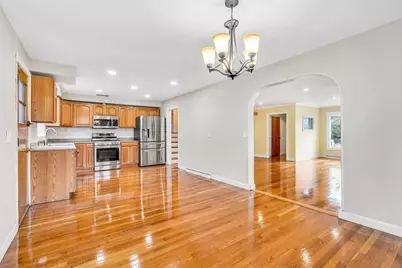 387 Lawrence Road, Medford, MA 02155 - Photo 4
