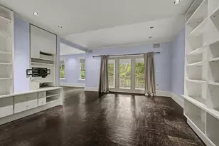 33 Gaylord St, Amherst, MA 01002 - Photo 14