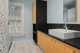 33 Gaylord St, Amherst, MA 01002 - Photo 32