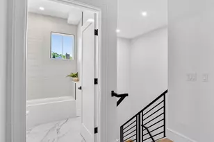 325A Alewife Brook Pkwy, Somerville, MA 02144 - Photo 22