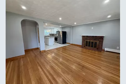 108 Brookline St, Watertown, MA 02472 - Photo 10
