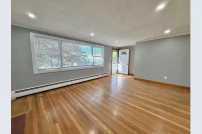 108 Brookline St, Watertown, MA 02472 - Photo 8