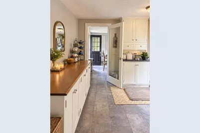 62 Merrill Ave, Haverhill, MA 01830 - Photo 6