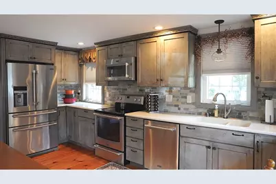 355 Pine St, Holbrook, MA 02343 - Photo 6