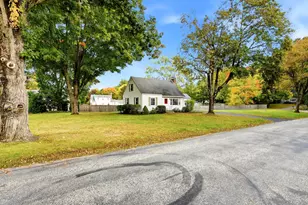 29 Powers Rd, Concord, MA 01742 - Photo 2