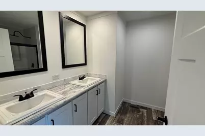 24 Pinrock Drive, Sturbridge, MA 01566 - Photo 12