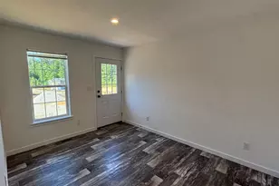 24 Pinrock Dr, Sturbridge, MA 01566 - Photo 8