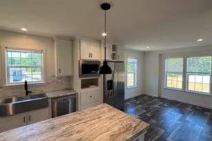 24 Pinrock Dr, Sturbridge, MA 01566 - Photo 4