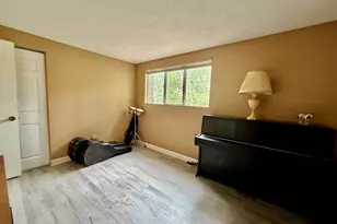10 Woodcrest Ct, Weymouth, MA 02190 - Photo 12