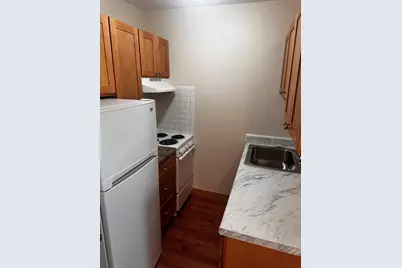 483 Newport Ave #1, Quincy, MA 02170 - Photo 6