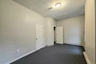 88 Broadway, Chelsea, MA 02150 - Photo 10