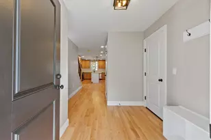 23 Prospect St, Fitchburg, MA 01420 - Photo 4
