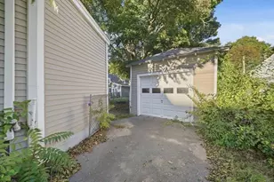 45 Townsend St, Fitchburg, MA 01420 - Photo 4