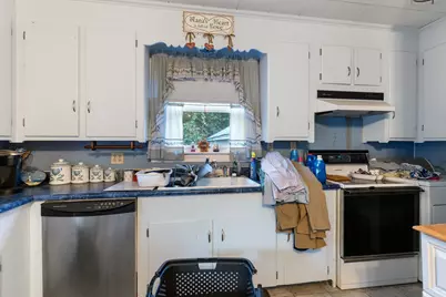 2048 Somerset Ave, Dighton, MA 02715 - Photo 14
