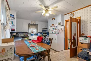 2048 Somerset Ave, Dighton, MA 02715 - Photo 4