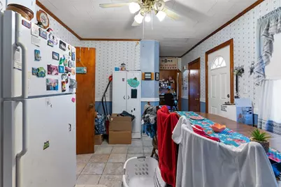 2048 Somerset Ave, Dighton, MA 02715 - Photo 16