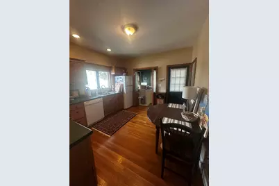 98 Putnam St #1, Quincy, MA 02169 - Photo 2