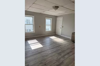 499 Lindsey St #3E, Fall River, MA 02720 - Photo 2