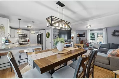 982 Dighton Woods Cir, Dighton, MA 02715 - Photo 12